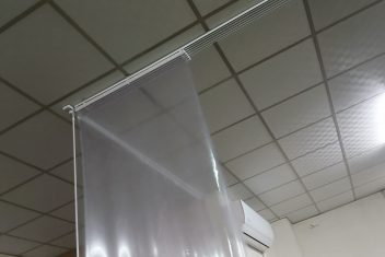 透明片簾